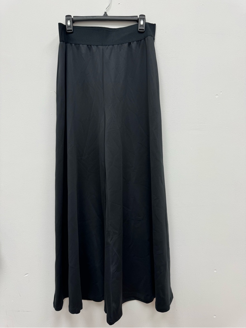 Women's Black wide leg trousers- Classic Flow